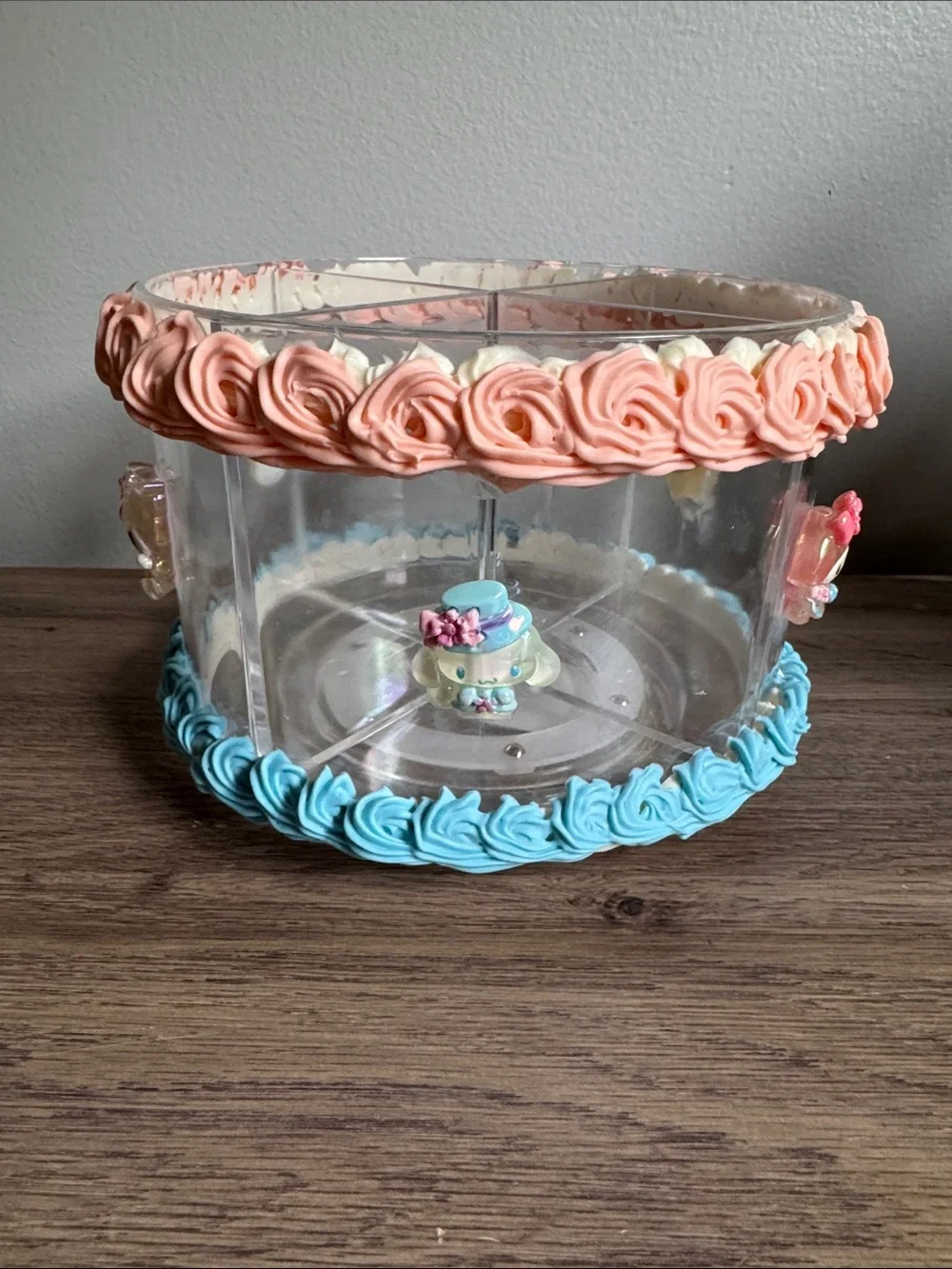 Hello Kitty Custom Pen Holder